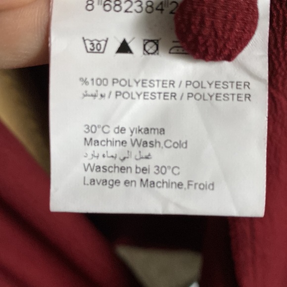 Asymmetrical burgundy suit - Picture 6 of 10